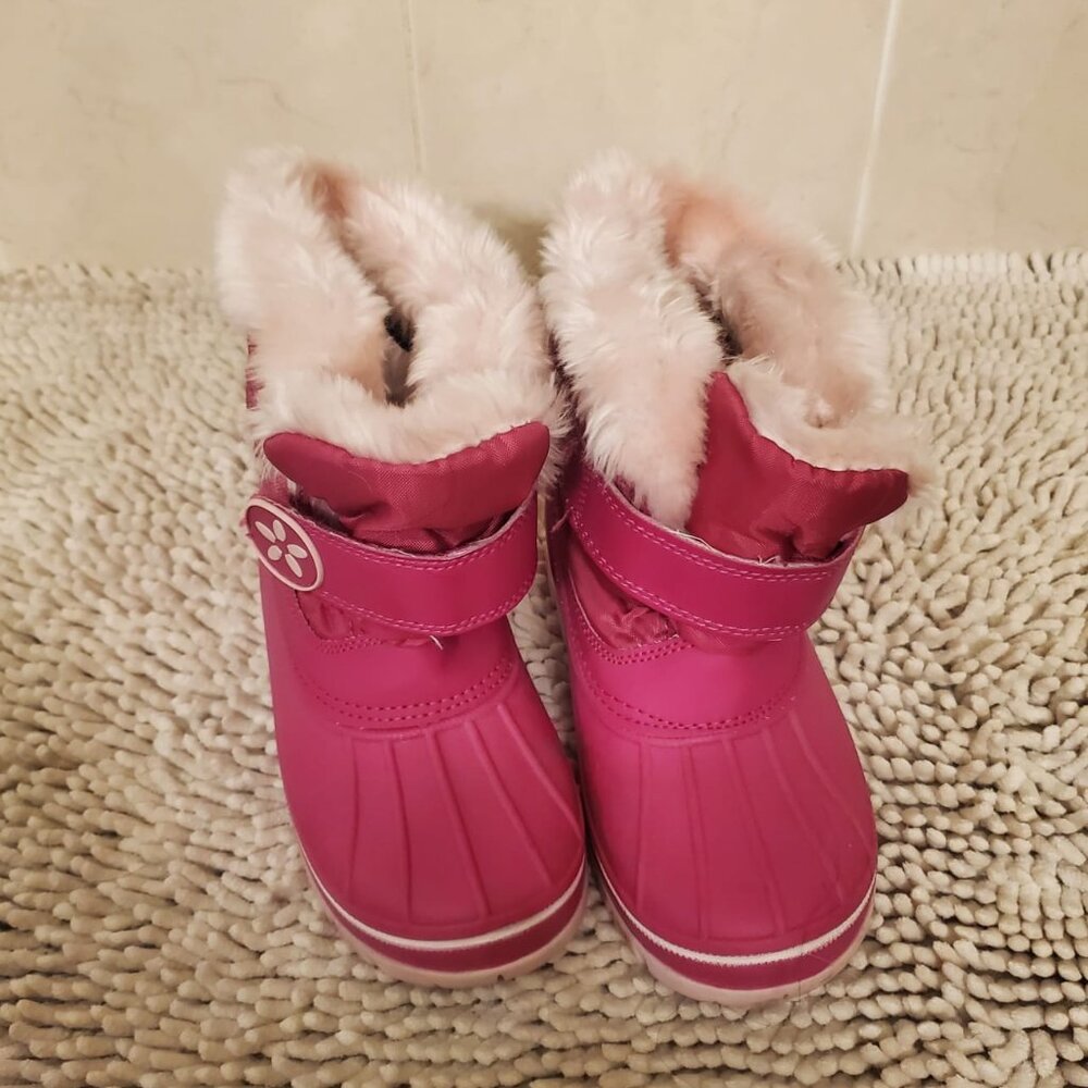 Waterproof Kids Snow Boots -- USED